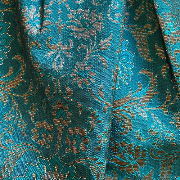 Green and Gold Toddler Girls Dress 2T - Picture 2 of 3